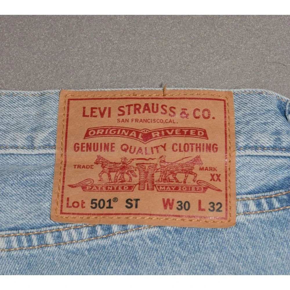Levis 501 Jeans Mens 30x32 Slim Taper Big Tab Medium Wash Premium Button Fly XX